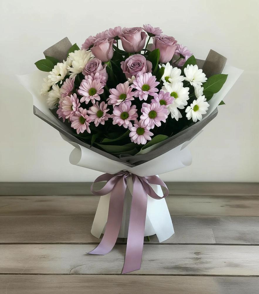 Букет цветов из: Хризантемы и Розы в Загорьевские дали