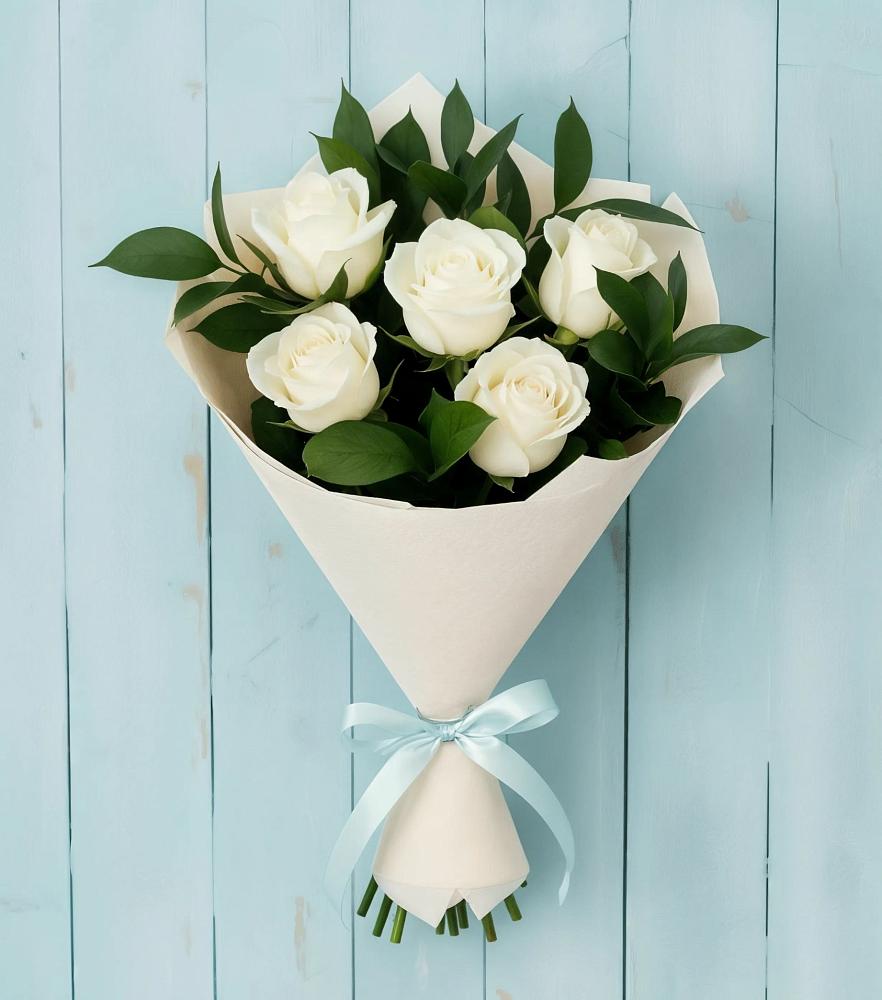 Букет цветов из: Розы в Загорьевские дали