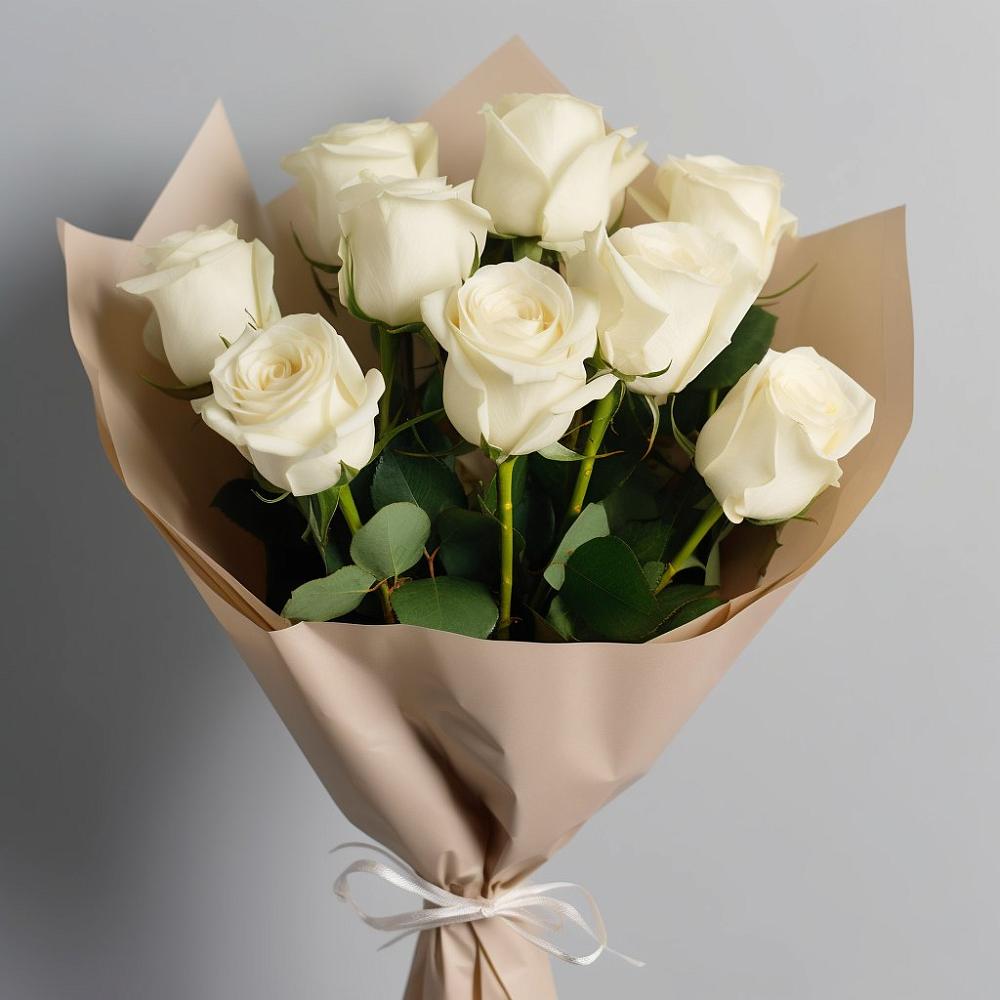 Букет 9 Белых роз Эдлесс Лав в Загорьевские дали