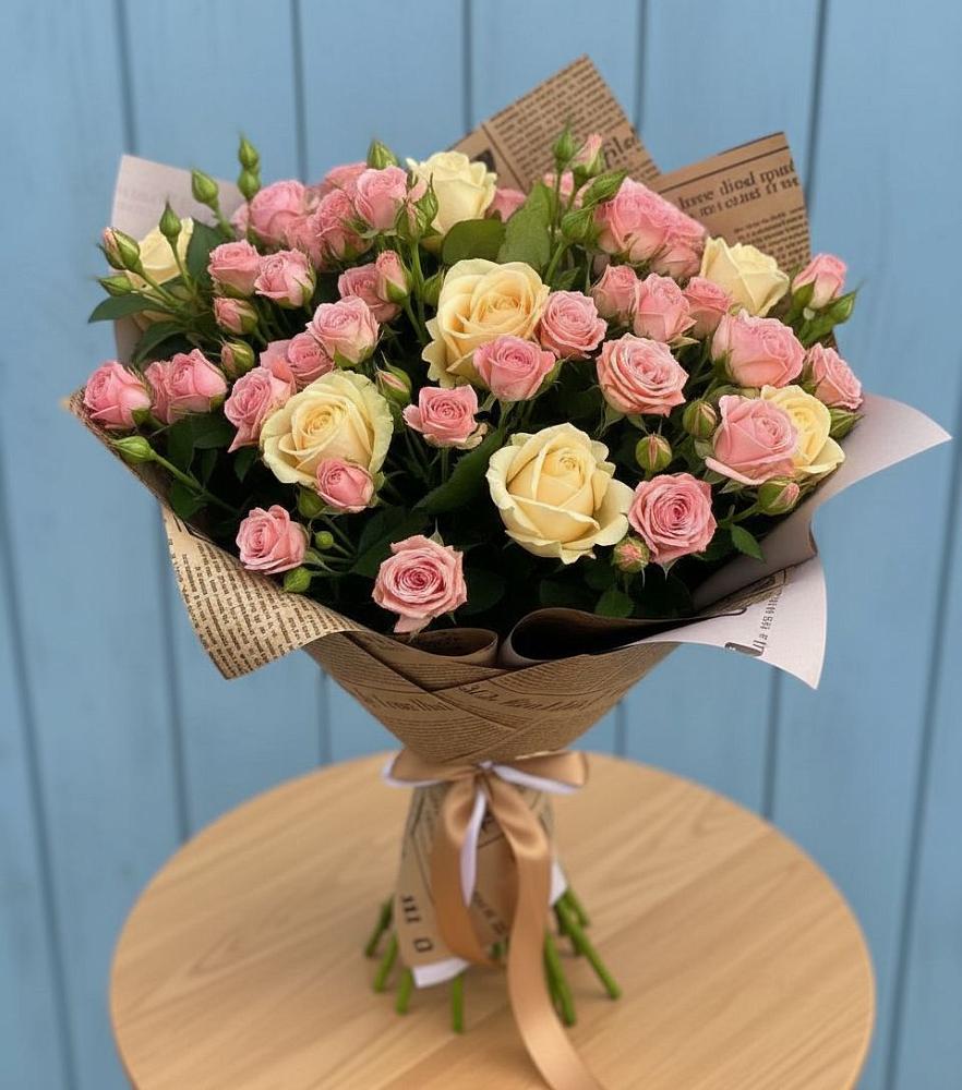 Букет цветов из: Розы в Загорьевские дали