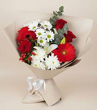 Букет цветов из:  Розы, Хризантемы, Герберы и Лилии в Загорьевские дали