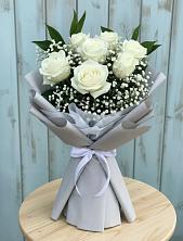 Букет цветов из:  Розы в Загорьевские дали