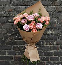 Букет цветов из:  Розы в Загорьевские дали