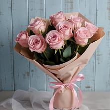 Букет цветов из:  Розы в Загорьевские дали