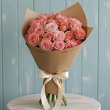 Букет цветов из:  Розы в Загорьевские дали