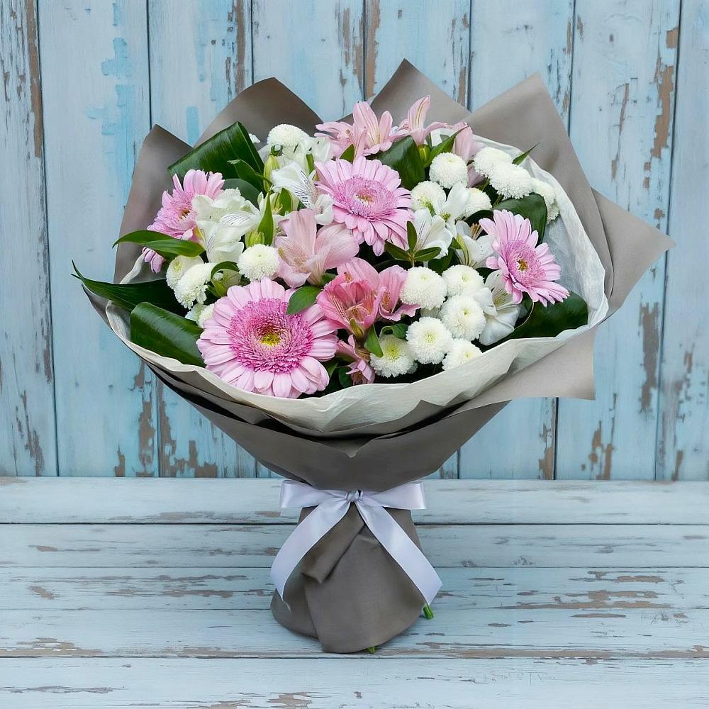 Букет цветов из: Герберы, Альстромерии и Хризантемы в Загорьевские дали