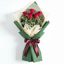 Букет цветов из:  Розы в Загорьевские дали