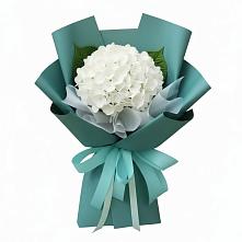 Букет цветов из:  Гортензия в Загорьевские дали