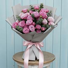 Букет цветов из:  Розы в Загорьевские дали